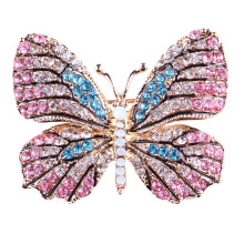 Broșă cu fluture înaripat cu strasuri cristaline multicolore BZ030 (roz)