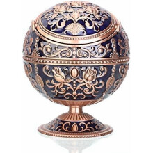 Zinc Alloy Vintage Ashtray with Lid, 10.7 x 10.5 x 13 cm