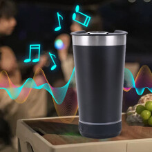 Bluetooth-Lautsprecher-Trinkbecher, 473 ml, isoliert