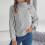 Pull à col roulé pour femme, en grosse maille. 1
