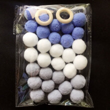 Clearance 30Pcs Wool Felt Ball Hanging Decoration Garland Wall Pendant Ornament for Kids Room Party Nursery