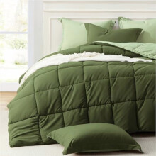 Set copripiumino matrimoniale verde oliva, 3 pezzi, leggero, con imbottitura sintetica, compatibile con letti matrimoniali.