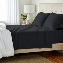 Basics4Piece sengetøysett, 100 % bomullsjersey, inkluderer supermyke, flate og tettsittende laken, putevar, queen size, svart, ensfarget