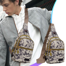 Militair camouflage lichtgewicht crossbody schoudertas met verstelbare riem en meerdere vakken, ideaal voor buitenavonturen, reizen en dagelijkse