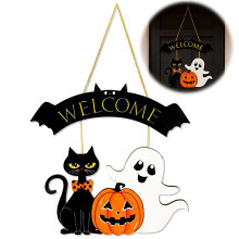 Drewniany znak powitalny na drzwi z okazji Halloween z duchami i dyniami