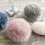 Μαξιλάρι Ashler Plush Round, με σφαιρικό μαξιλάρι από τεχνητή γούνα και λαβή, 12"x12", σκούρο 7