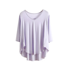 Top da pigiama da donna in modal con scollo a V, maniche a 3/4 e vestibilità ampia.