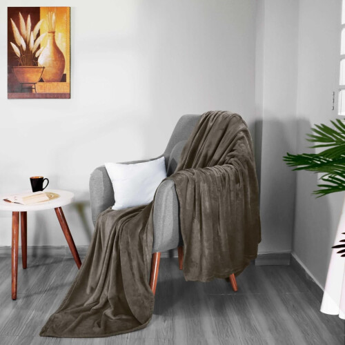 Coperta in flanella calda e accogliente, 71 x 99 cm 2