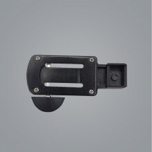 Recortador de cañas Tineasur negro para clarinete. Fabricado en metal y plástico resistentes para cortes limpios.