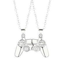 Collana con controller di gioco magnetico per coppie, ciondolo a forma di maniglia della console abbinato per migliori amici, regali di San Valentino