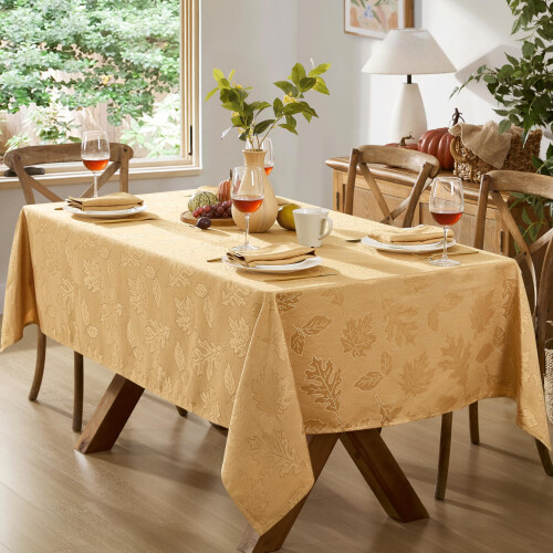 Toalha de mesa retangular de tecido damasco com estampa de folhas douradas de outono para o Dia de Ação de Graças, 60x144 polegadas. 1