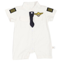 Ensemble de vêtements pour nouveau-né en coton blanc avec un adorable motif pour la photographie