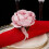 Rond de serviette rose à motif floral (12 pièces) 5