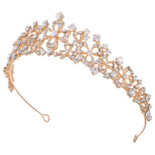Svadobná korunka do vlasov pre ženy - tiara