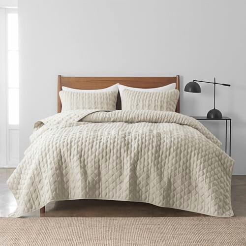 Light Beige Queen Quilt Set 3 pcs 90x90 inch 1