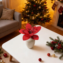 Röda tygsimuleringsblommor för julgransdekoration