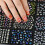 30 Nagelsticker – Schwarz, Weiß & Farbe 3