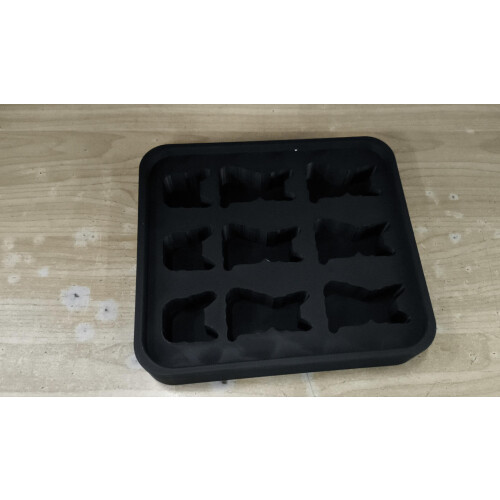 Fransk bulldogg isform, 3D silikonform, 9 håligheter 1