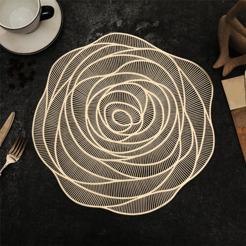 Rose Pattern Round Vinyl Placemat 15 Inch 1