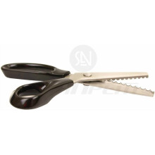 Fabric Pinking Shears – 5mm Scalloped, Stainless Steel, Black Handled, for Leather, Tailoring, Paper Crafts (Compatible with Craft Projects)