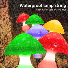 Lampe champignon, 6 LED avec 8 modes décoratifs, solaire, pour allée, clôture ou patio. Étanche.