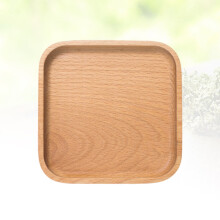 1 petit plateau carré en bois pour comptoir de cuisine, idéal pour le chocolat et l'usage domestique.