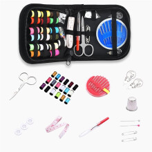 Kit de Couture Portable de 67 Pièces, Idéal pour les Voyages et les Réparations à Domicile. Coffret Cadeau Parfait pour les Débutants.