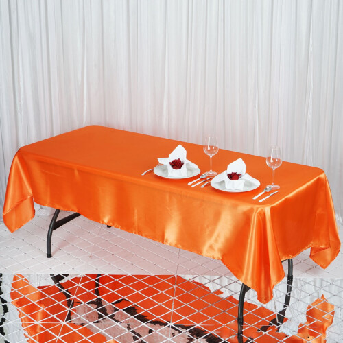 Nappe rectangulaire en satin orange 60" x 102"