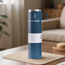Edelstahl-Vakuumflasche 500 ml – Isolierte Reiseflasche für Kaffee/Tee, geeignet für heiße und kalte Getränke, auslaufsicher, tragbar für