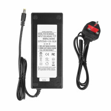 Chargeur pour Trottinette Électrique pour G2, Chargeur de Batterie au Lithium 54,6 V 2 A, Entrée 100-220 V, Pièces Détachées pour Chargeur