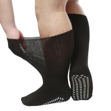 Calze extra larghe per piedi gonfi, elastiche fino a 76 cm, adatte ad anziani e diabetici, vestibilità ampia e senza costrizioni, ideali per edema e