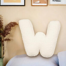 Pluche kussen met de letter W, knuffelkussen, decoratief kussen met initiaal voor bed, bank of fauteuil – past bij de AZ-alfabetdecoratie