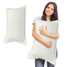 Effen katoenen beddengoedset, inclusief hoeslaken met diepe hoeken en kussenslopen voor een comfortabele en knusse nachtrust.