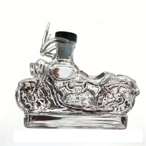 Whiskykaraff i skulpterat glas, 750 ml, handblåst barglas 2