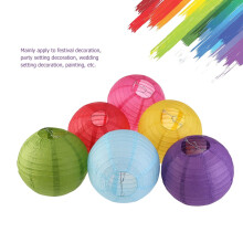 Farolillos de papel de colores surtidos para decoración. Ligeros y duraderos. Incluyen expansor de metal. 10 unidades.
