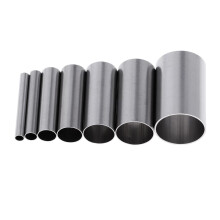 Ensemble de 7 emporte-pièces ronds pour biscuits et beignets, en acier inoxydable.