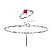 Collana di coppia Biancaneve e il cacciatore con ciondolo a cuore e spada
