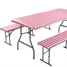 Nappe rectangulaire AUQ en PVC pour tables de 1,80 m – Carreaux rouges et blancs, résistante aux taches et à la poussière