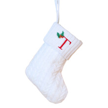 Șosete de Crăciun albe cu inițială, monogramă brodată de 19 cm, tricotate din pluș moale, șosetă personalizată roșie și albă pentru