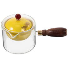 Porcelán teáskészlet teáskannával és csészékkel