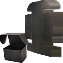 Lot de 25 petites boîtes d'expédition noires en carton ondulé (8 x 6 x 6 pouces) pour l'emballage et l'expédition de produits.