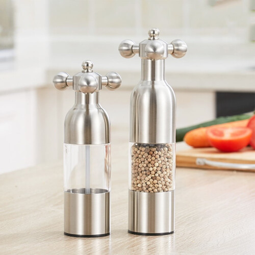 Cylinder Shaped Manual Spice Grinder 1Pack 1.9x8.3in Silver