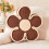 Blomformad plyschgolvkudde 43 cm 1