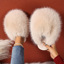 1 paire de pantoufles élégantes en fausse fourrure pour femme, couleur unie, chaussures d'intérieur/extérieur toutes saisons, semelle en
