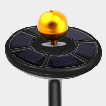 Faro da esterno super luminoso a energia solare, 555 lumen, 111 LED, per asta portabandiera, colore nero.