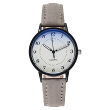 Reloj de cuarzo luminoso e impermeable para mujer y hombre – Compatible con relojes de pulsera digitales con luz estilo ferrocarril.