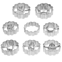 Ausstechformen-Set aus Metall, 8-teilig, verschiedene Formen