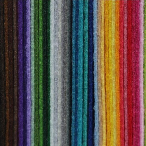 40pcs Non Woven Fabric Sheets Polyester Felt Squares for Patchwork Sewing DIY Craft 15 x 10CM 1