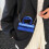 Bolsa de mão feminina prateada em acrílico 4