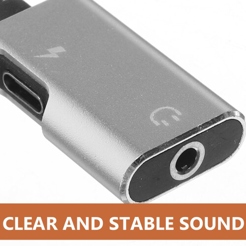 USB-C lydadapter med ladeport 1